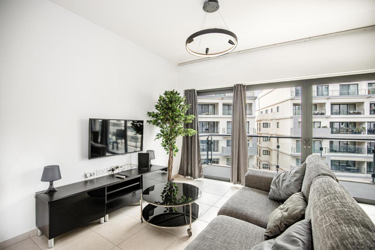 Modern Studio Apartment In The Heart Of St Julians Сент Джулианс Экстерьер фото